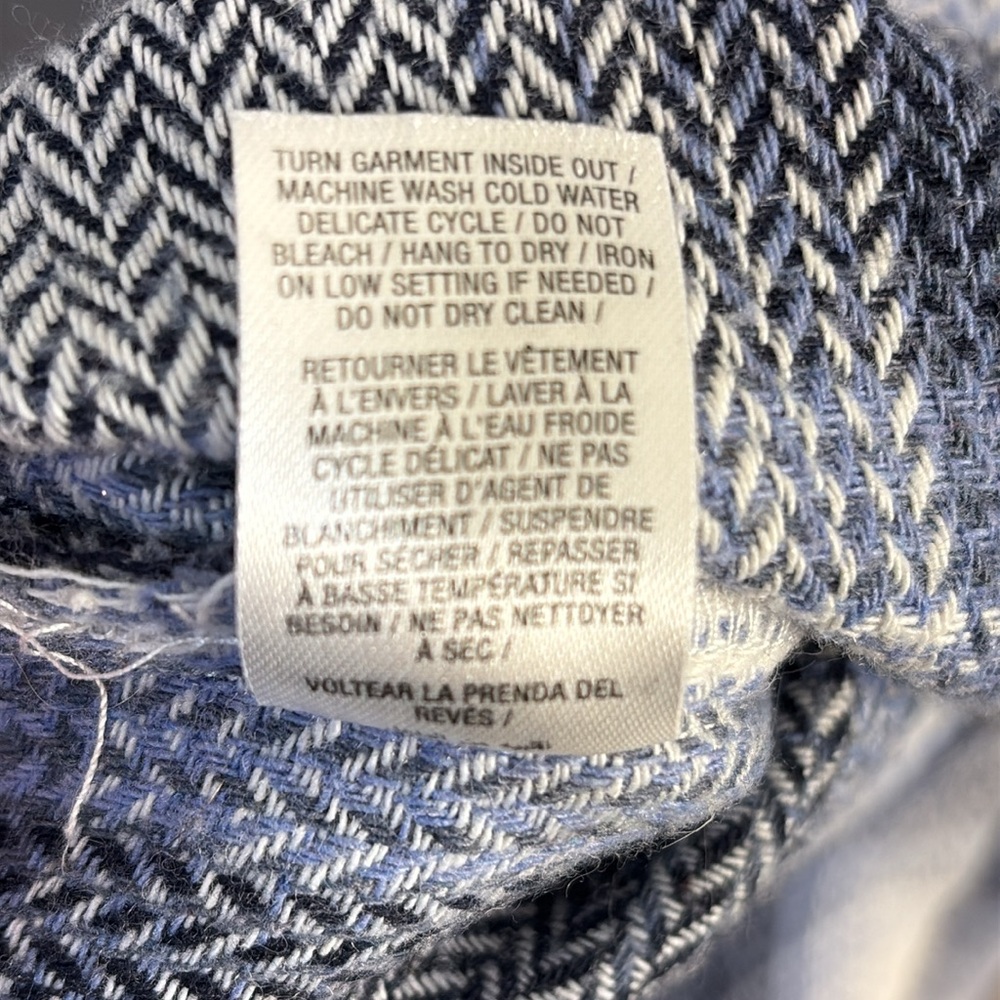 Ardene Blue and White Plaid Shacket Oversized Women's Size L - Picture 6 of 6